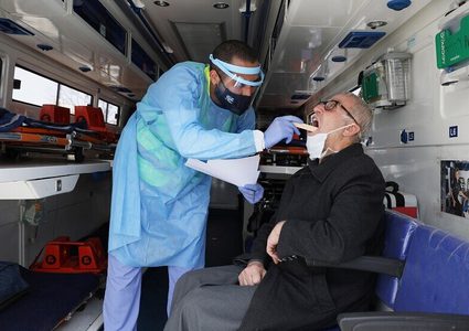 ارتفاع إصابات فيروس كورونا المتحور في الاردن إلى 350