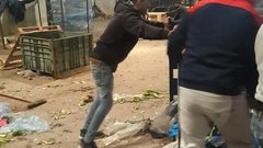 الاحتلال يزيل 40 بسطة قرب معبر الجلمة شمال جنين