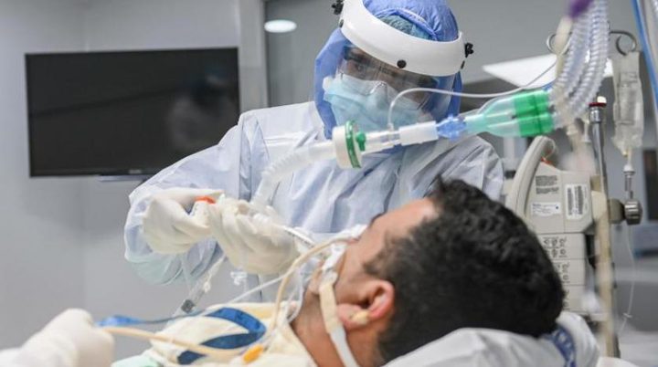 لأول مرة في العالم.. إصابة كورونا "مزدوجة" لمريض واحد