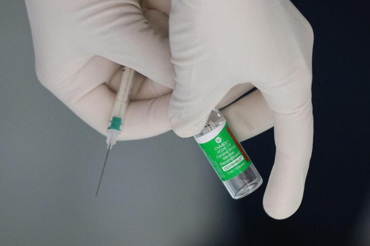 الصحة: البدء بتطعيم الطواقم الطبية خلال اليومين القادمين