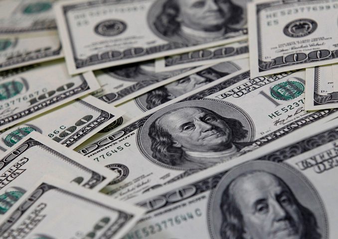 الدولار الأميركي يقفز لأعلى مستوى في 6 أسابيع