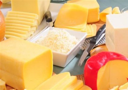 تتناول الجبن الرومي؟.. إليك أضرارها وبدائلها الصحية