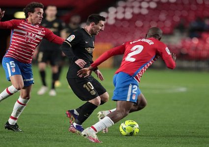 برشلونة ينجو من مفاجآت غرناطة بسيناريو مثير