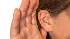 هل يسبب فيروس كورونا الطرش والعمى ؟