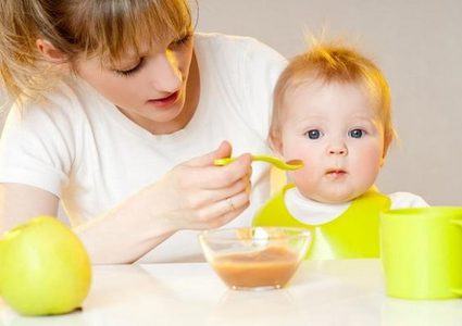 دراسة توضح الرابط بين اتباع الطفل لنظام غذائي معين وصحته العقلية