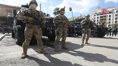 تونس: مقتل أربعة جنود في انفجار لغم في جبال المغلية