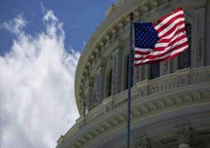 عجز التجارة الأمريكية يقفز إلى أعلى مستوى في آخر 12 عاما