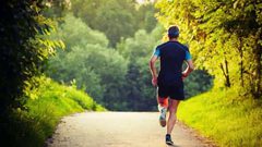 هل يؤثر المشي السريع على متوسط عمر الإنسان ؟