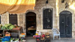 جولة في قرية برقة شمال غرب نابلس 
عدسة : أيمن سوقي