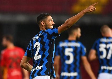 حكيمي لا يريد العودة للبيت الملكي !