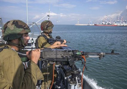 غزة: زوارق بحرية الاحتلال تطلق النار على الصيادين دون اصابات