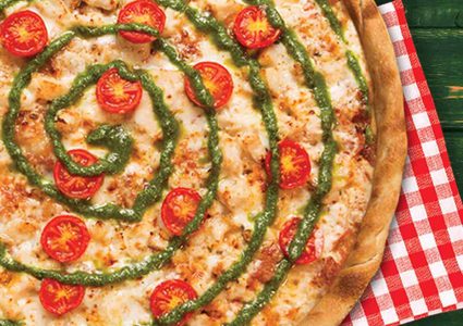 بيتزا البيستو بالدجاج