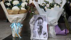 ووهان تحيي الذكرى الأولى لوفاة مكتشف كورونا الصيني