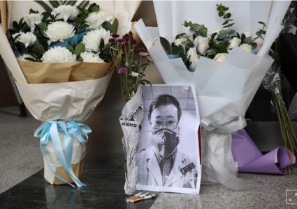 ووهان تحيي الذكرى الأولى لوفاة مكتشف كورونا الصيني