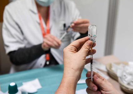 جنوب أفريقيا تتمهل في استلام لقاح "أسترازينيكا"