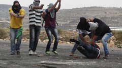 "مستعربون" يختطفون 5 شبان من البيرة