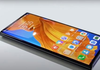 هواوي تطلق أحدث هواتفها القابلة للطي الشهر الجاري