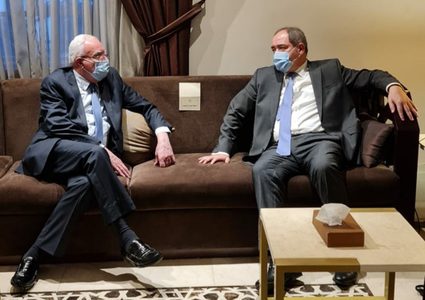 المالكي يبحث آخر التطورات السياسية مع وزير خارجية الجزائر