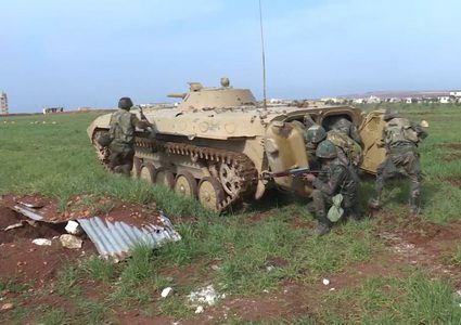 روسيا: اجراء سلسلة تدريبات عسكرية مع قوات الدبابات السورية