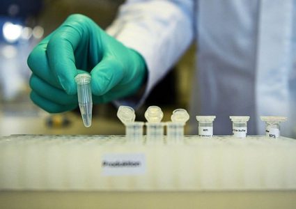 الاحتلال يتوقع تنديدا دوليا بمنعها لقاحات كورونا عن الفلسطينيين