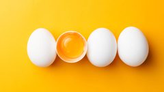 تناول "صفار البيض" أكثر من 3 مرات اسبوعياً يعرض حياتك للخطر!
