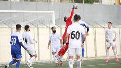 في مباراة معادة: شباب الخليل وهلال القدس يتعادلان سلبا