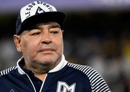 الأرجنتين: فحص هاتف مارادونا للتأكد من سبب الوفاة