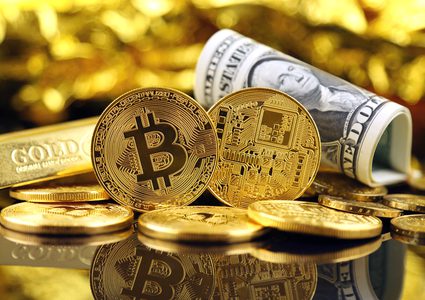 بتكوين تصل إلى ذروة جديدة للمرة الأولى.. وتكسر الرقم القياسي