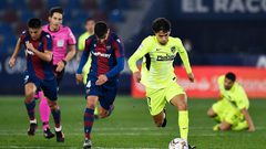 أتلتيكو يهدر نقطتين جديدتين في الليجا