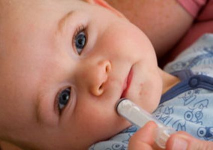 «عشوائية الأدوية المنومة».. خطر على الأطفال