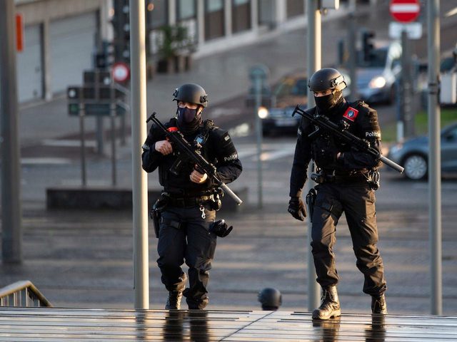 إيران: مقتل ثلاثة من رجال الأمن خلال عملية استخباراتية