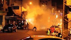 مستوطنون يحرقون مركبة في كفر مالك شرق رام الله