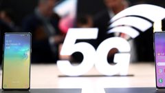 فرنسا تحذر من خطر هواتف الجيل الخامس على طائرات الركاب