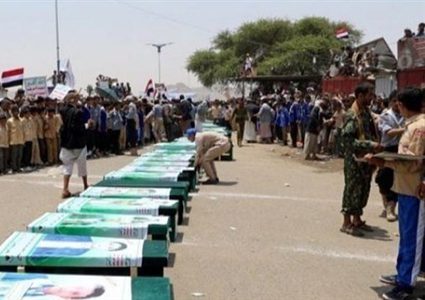 مقتل 15 ضابطا حوثيا في مواجهات مع الجيش اليمني