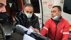 استلام جثمان الشهيد داوود الخطيب على حاجز مزموريا بمدينة بيت لحم