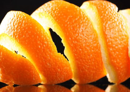 تعرفوا على فوائد قشر البرتقال الصحية