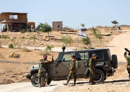 الاحتلال يُفتش مساكن المواطنين في الأغوار