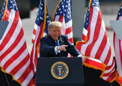 ترامب يلقي أول خطاب له منذ مغادرته المنصب