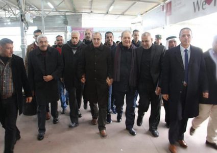 مغادرةصيدم وجبر قطاع غزة عبر معبر بيت حانون