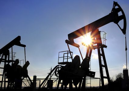 خبراء: توقعات بانتعاش محدود لخام النفط الصخري