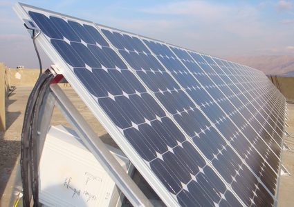 توصيات بالتركيز على الطاقة الشمسية كمصدر متجدد ومجدٍ اقتصاديا