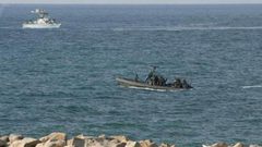 زوارق الاحتلال تطلق قذيفتين صوب مركب صيد قبالة بحر غزة