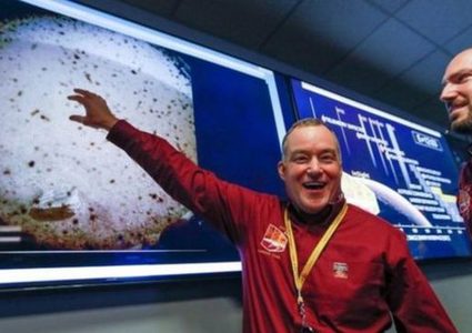 3 مهمات في شهر.. ماذا وراء رحلات استكشاف المريخ؟