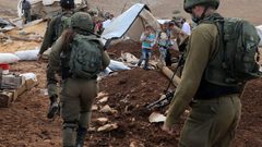 قوات الاحتلال تداهم خربة حمصة الفوقا