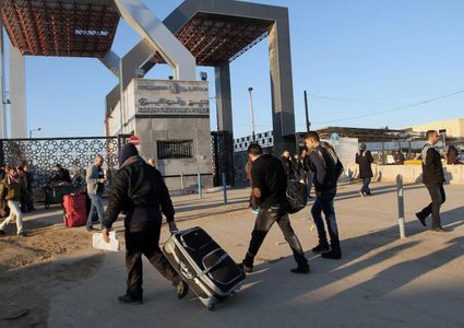 اتفاق فلسطيني أردني على آلية جديدة لتسهيل سفر المواطنين