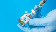 فايزر تدرس منح "جرعة ثالثة" من لقاح كورونا