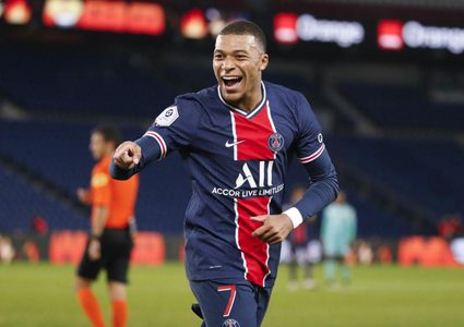 النادي الملكي يكشف خدعة باريس للمهاجم مبابي