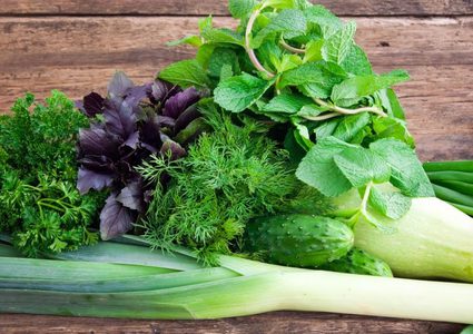 لماذا تعد الخضروات الورقية ذات قيمة غذائية كبيرة؟