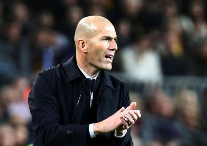 رباعي ريال مدريد يخفف معاناة زيدان