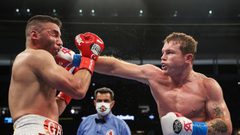 كانيلو" يسقط التركي يلديريم بالضربة القاضية ويحتفظ بلقبه